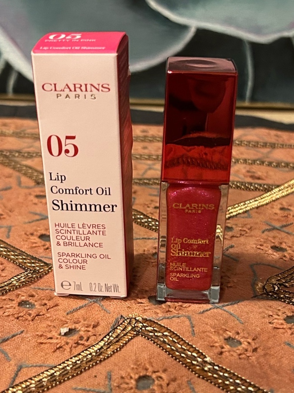 Clarins Lip Comfort Oil Shimmer 05 Pretty In Pink - Picture 2 of 10